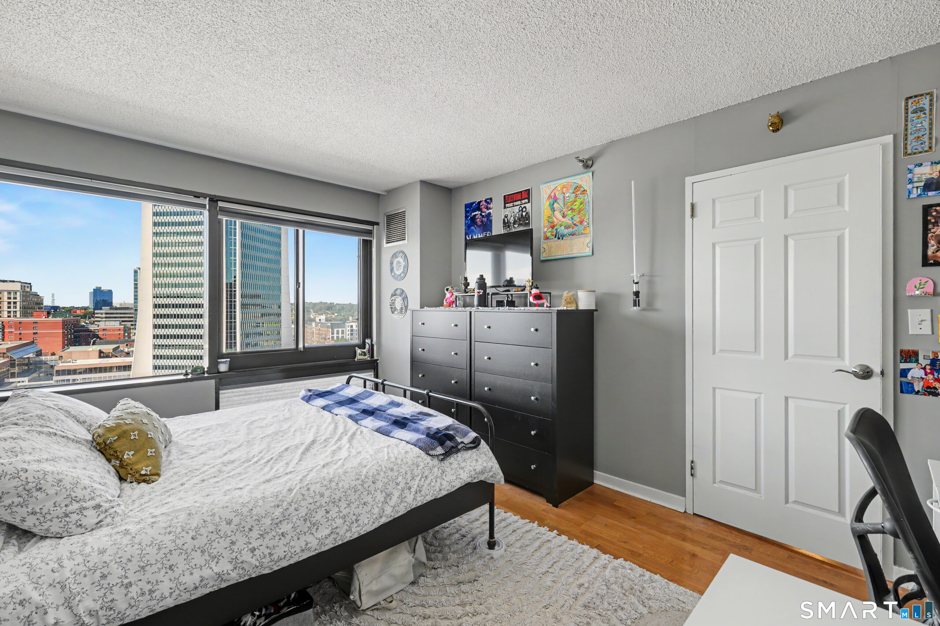127 Greyrock, Unit 1407 photo 22