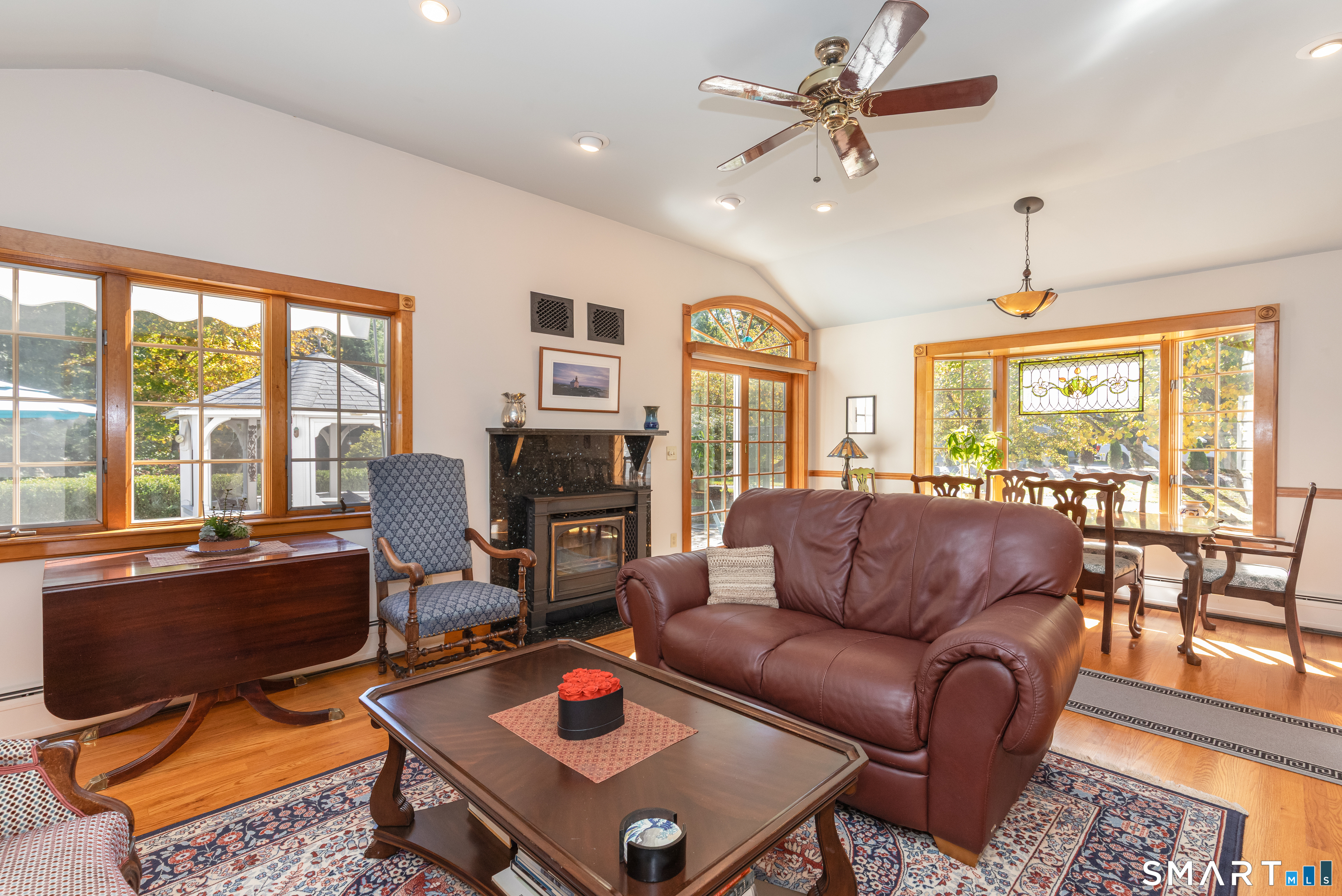 Photo 3 of Single family home for sale at 384 Benson Rd, Middlebury, CT 06762 | MLS# 24212016 | Listing updated on 2026-10-07