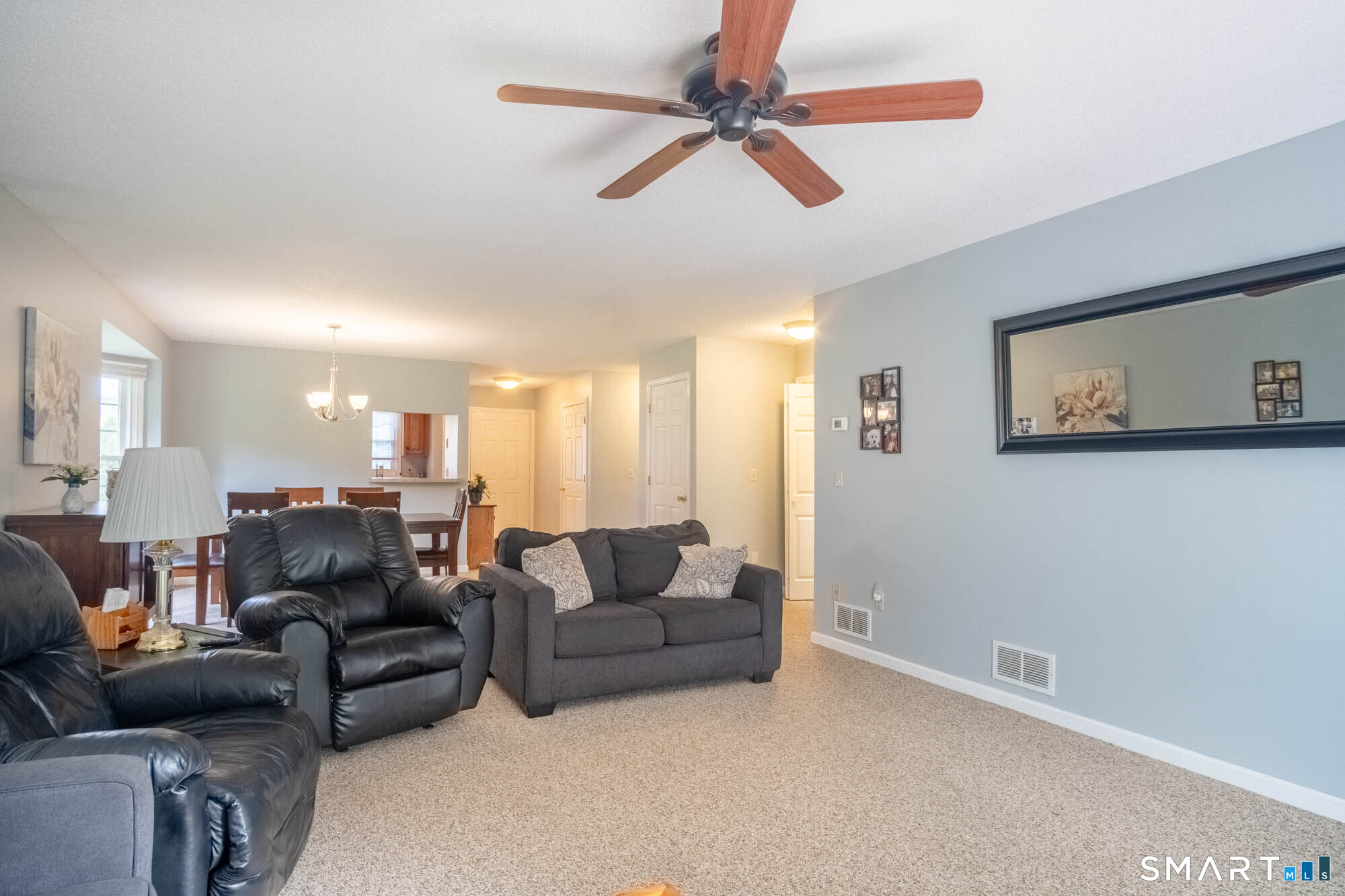1 The Hamlet Unit #A photo 13
