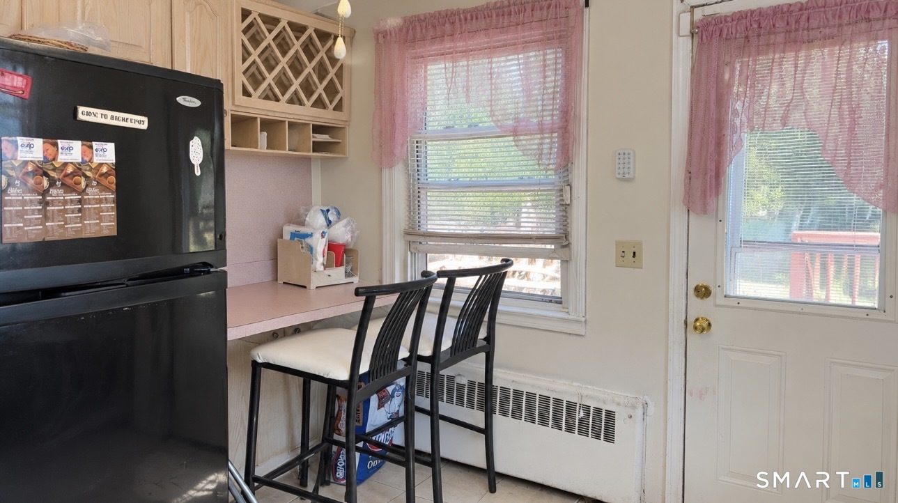 110 Matianuck Avenue photo 10