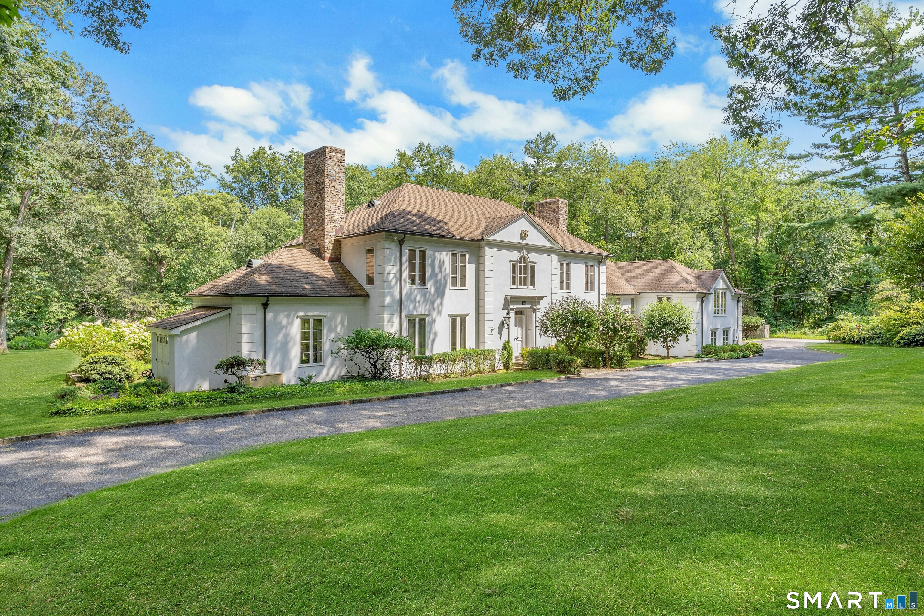 Photo 3 of Mansion for sale at 700 Holw Tree Ridge Rd, Darien, CT 06820 | MLS# 24198712 | Listing updated on 2026-10-07