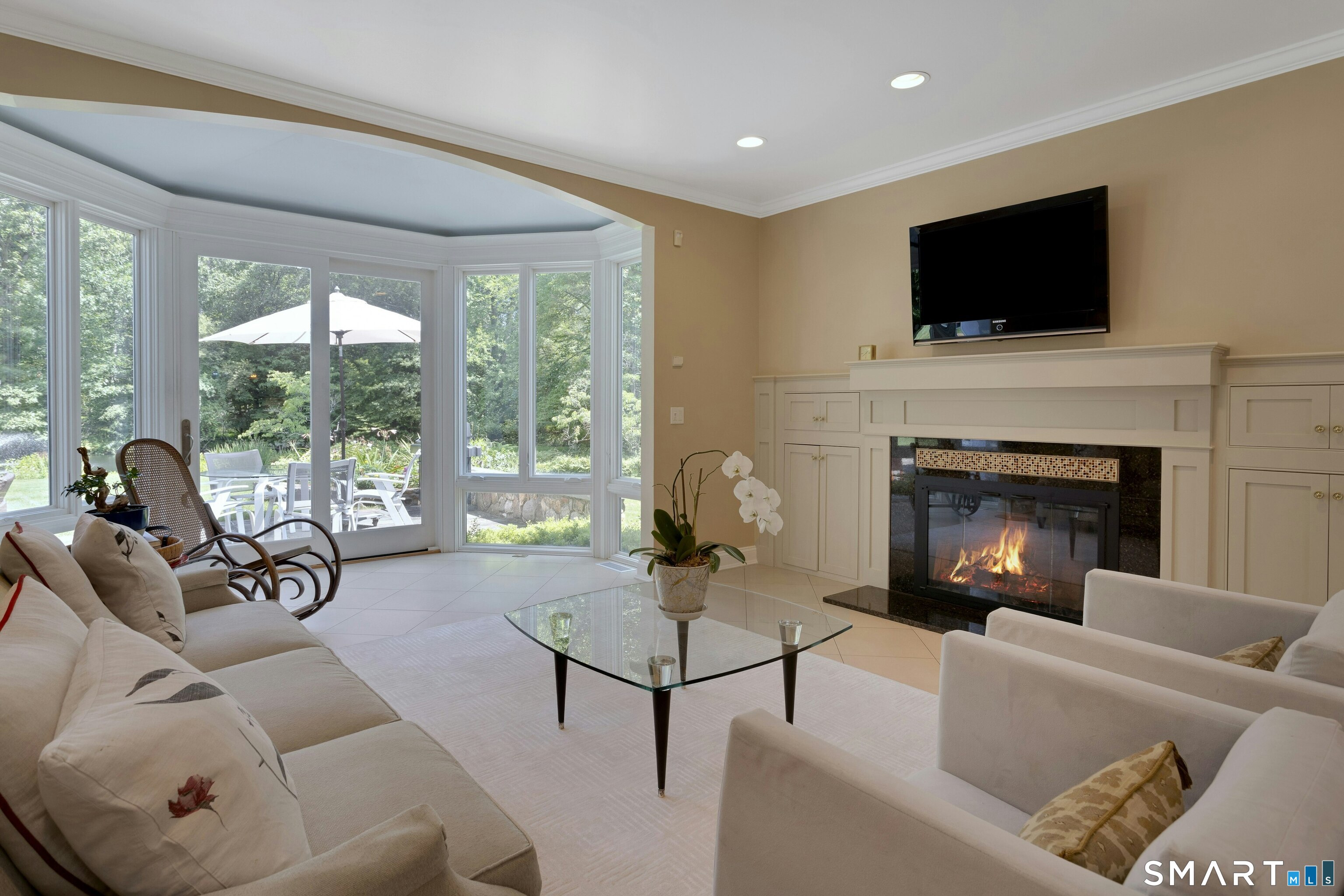 700 Hollow Tree Ridge photo 15