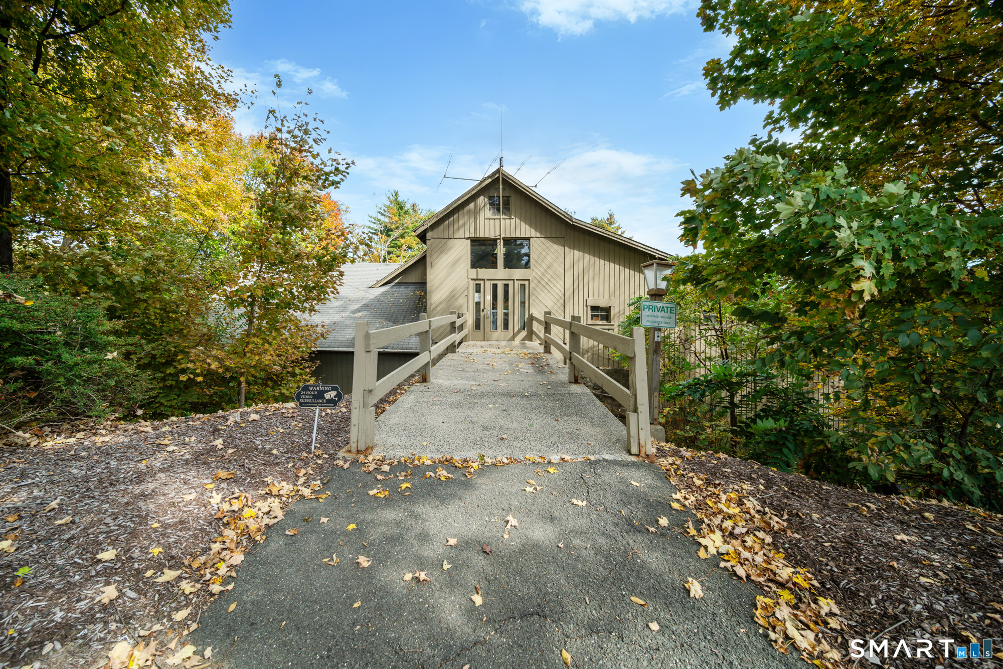 85 Heritage Village Unit #B photo 32