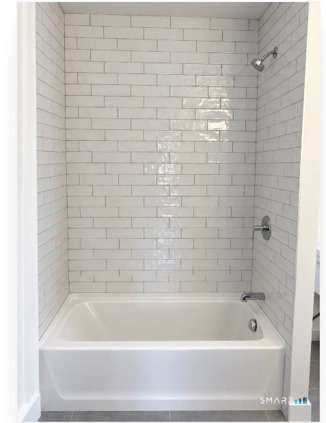 18 Fieldstone, Unit 18 photo 23