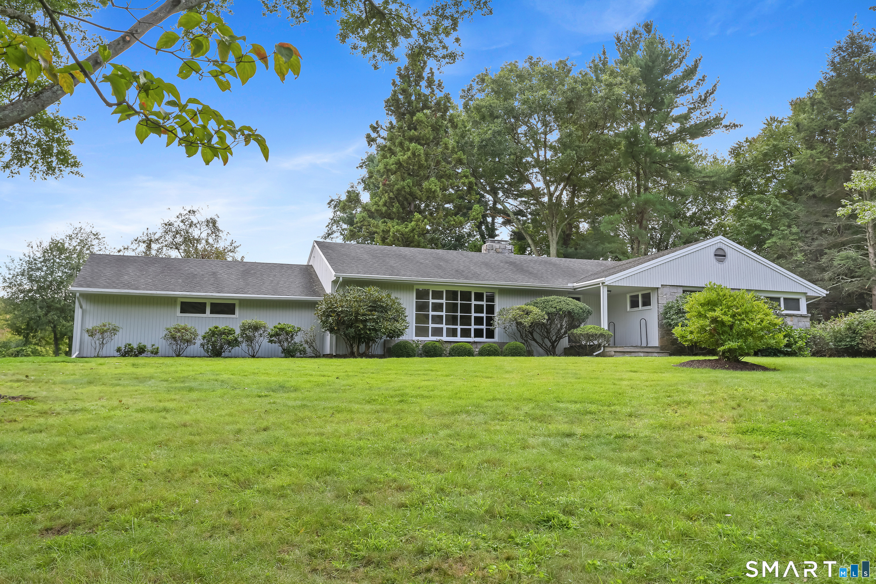 6 Bonnie Brook Road, Westport, Connecticut photo 1