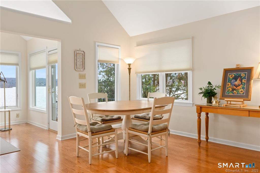 Foto 8 de Casa en renta en 4 Eastview Road, New Fairfield, CT — $4,790/mes