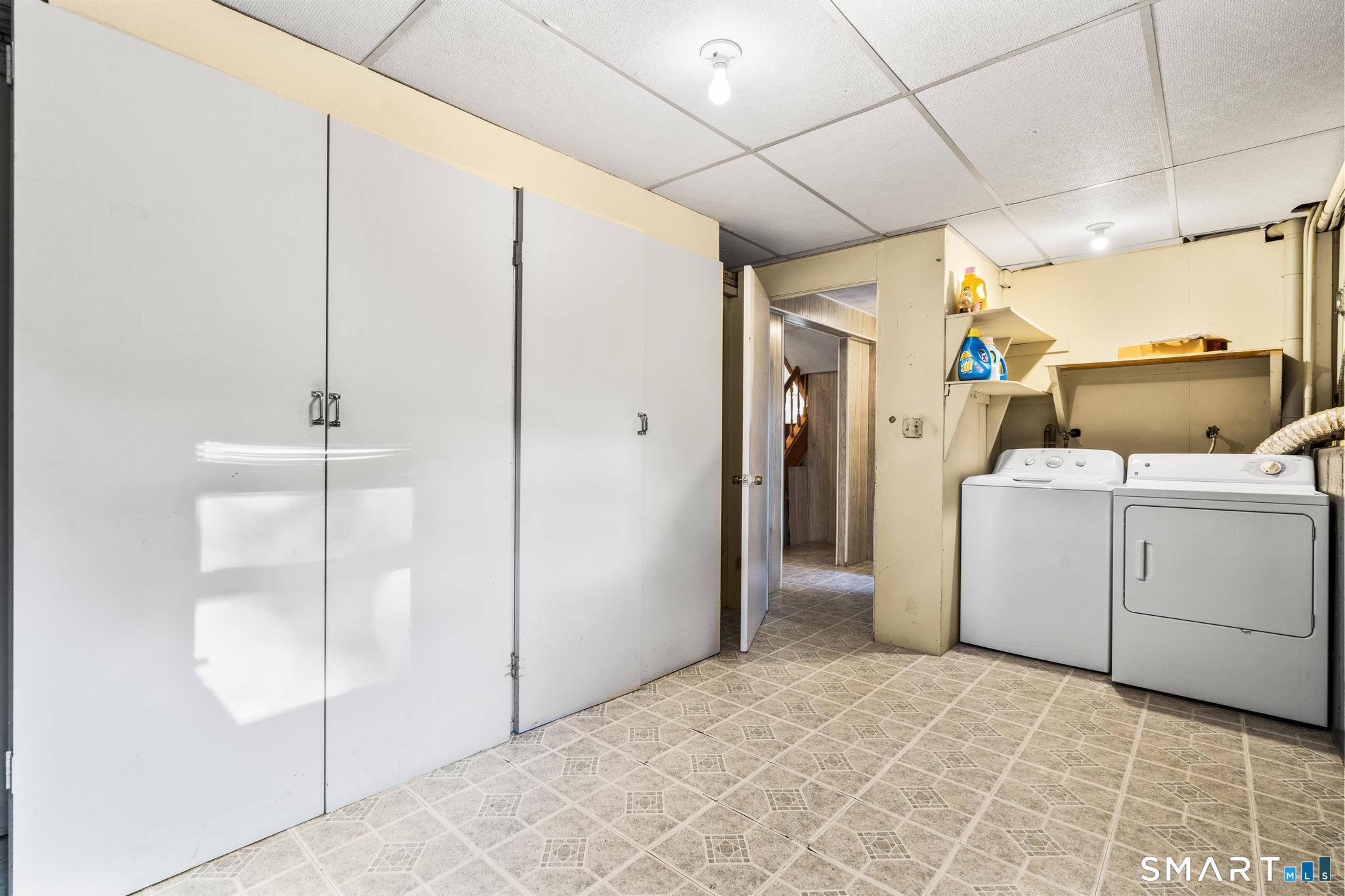 11 Peters Court photo 35