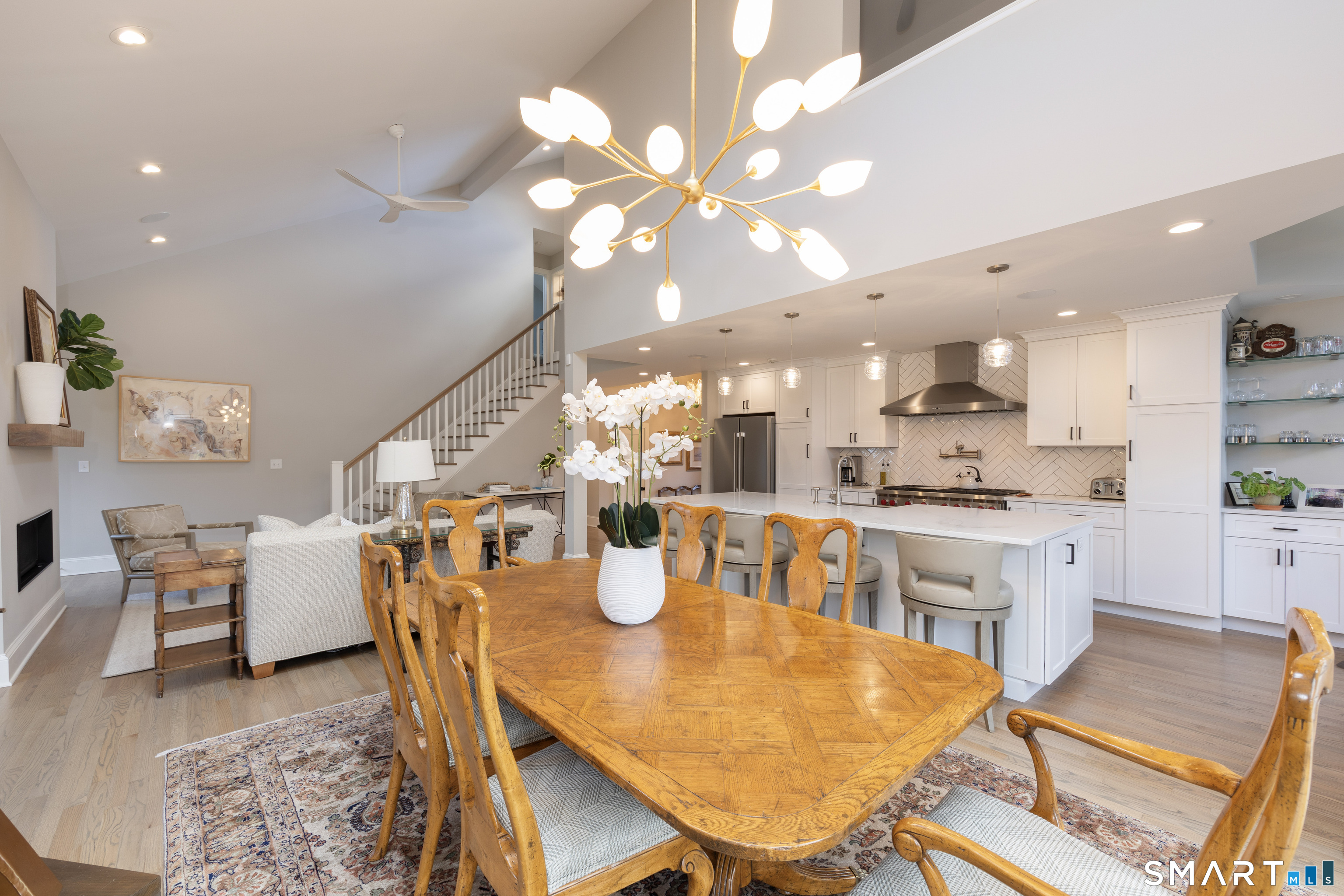 15 Linden Shores, #15, Pawson Park, Branford, CT 06405
