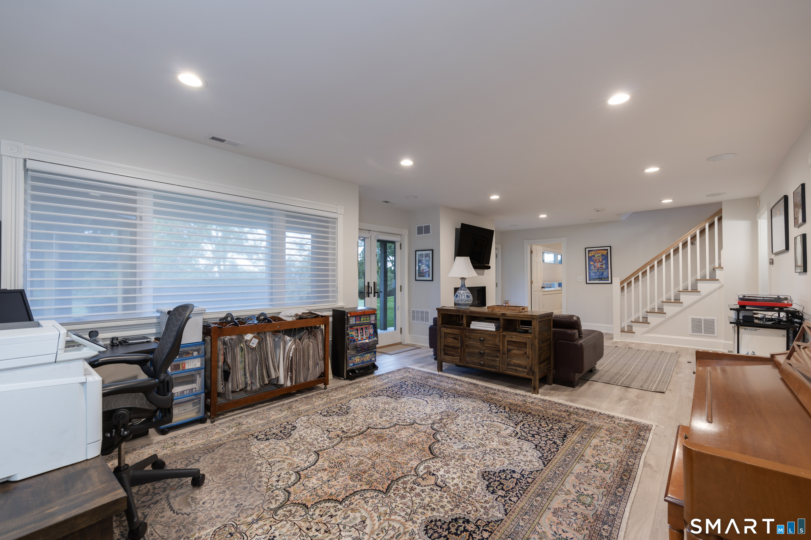 15 Linden Shores, #15, Pawson Park, Branford, CT 06405