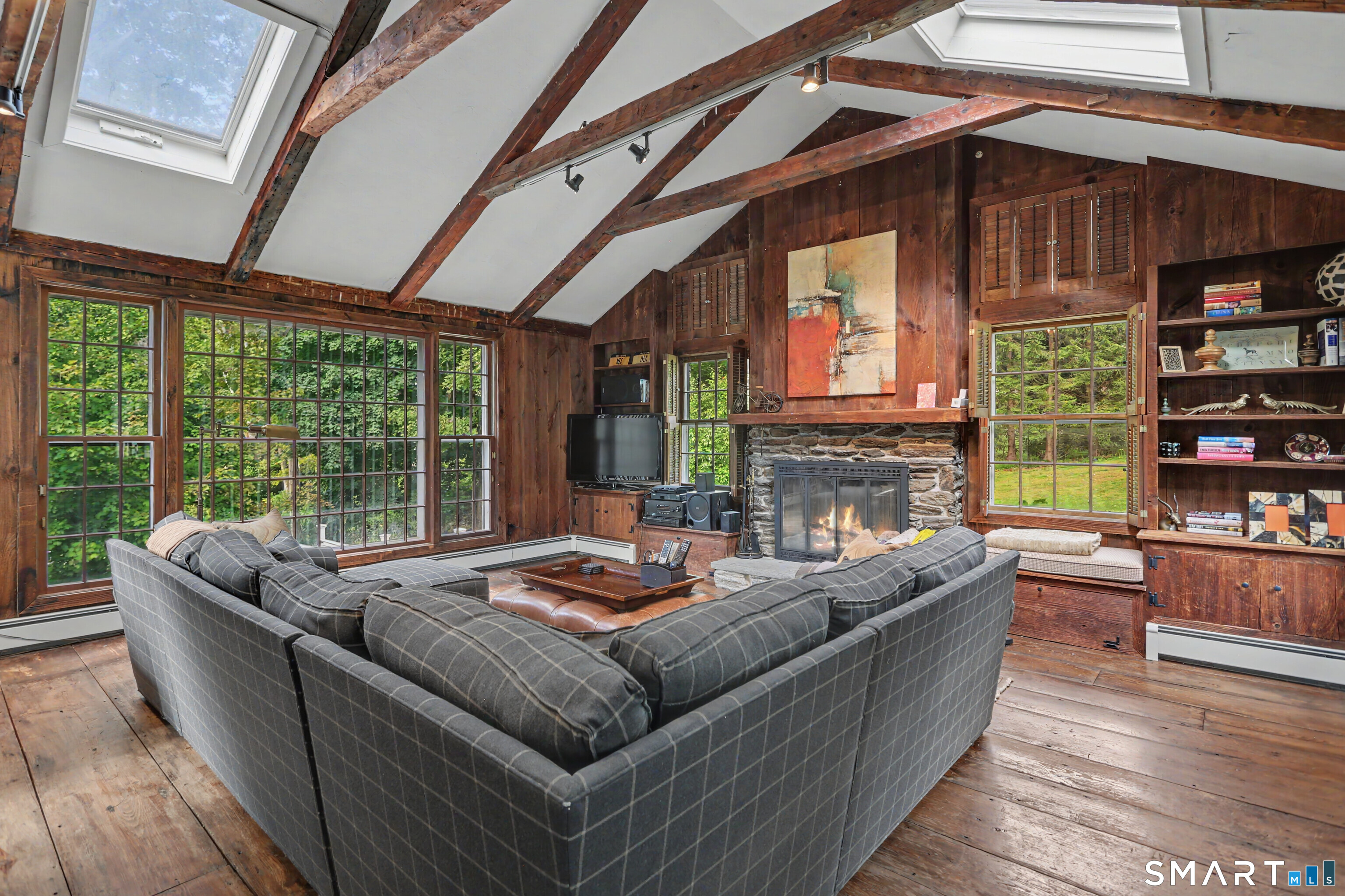 Photo 1 of Single family home for sale at 23 Punch Bowl Dr, Westport, CT 06880 | MLS# 24212307 | Listing updated on 2026-10-06