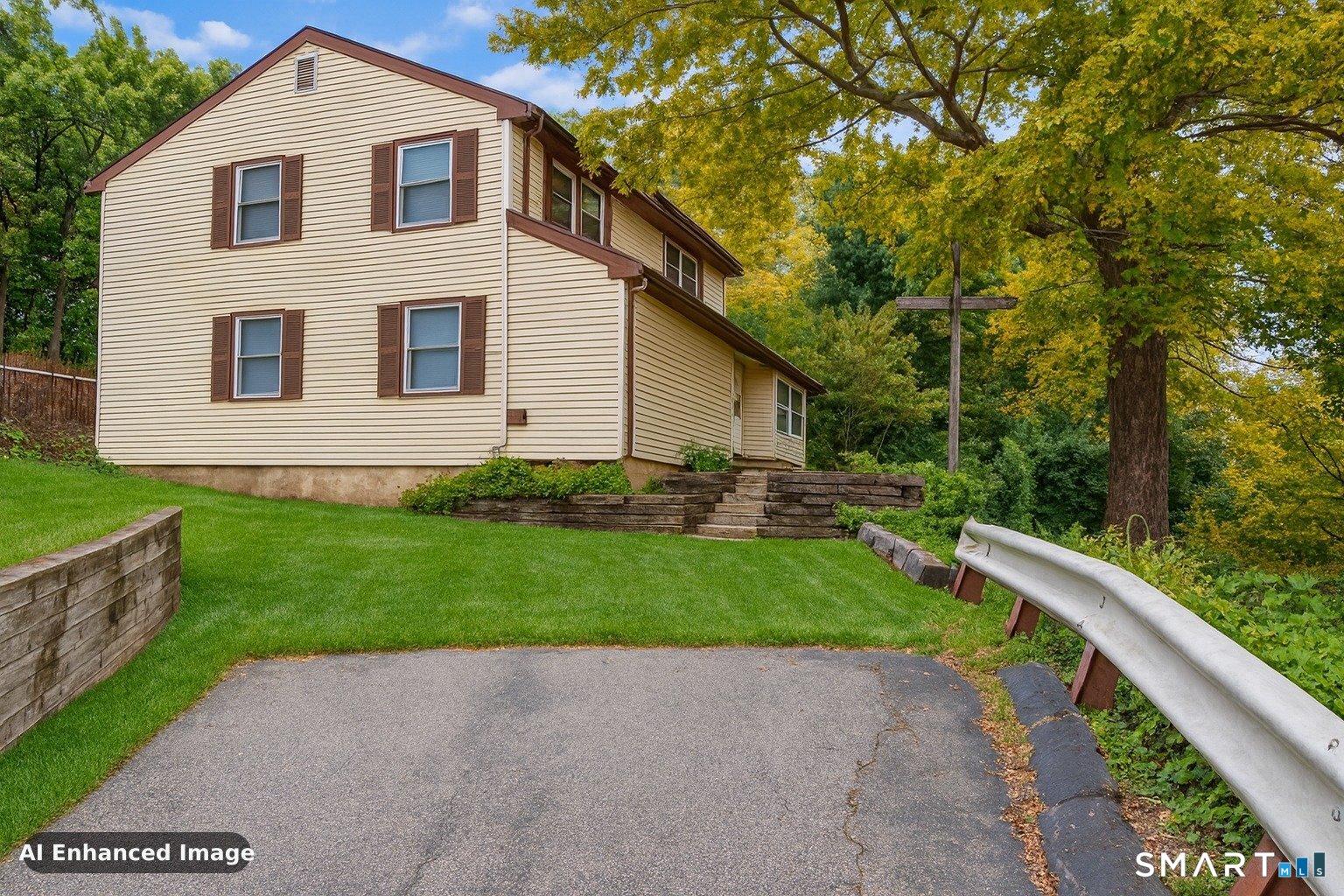 Versailles, Sprague, CT 06330