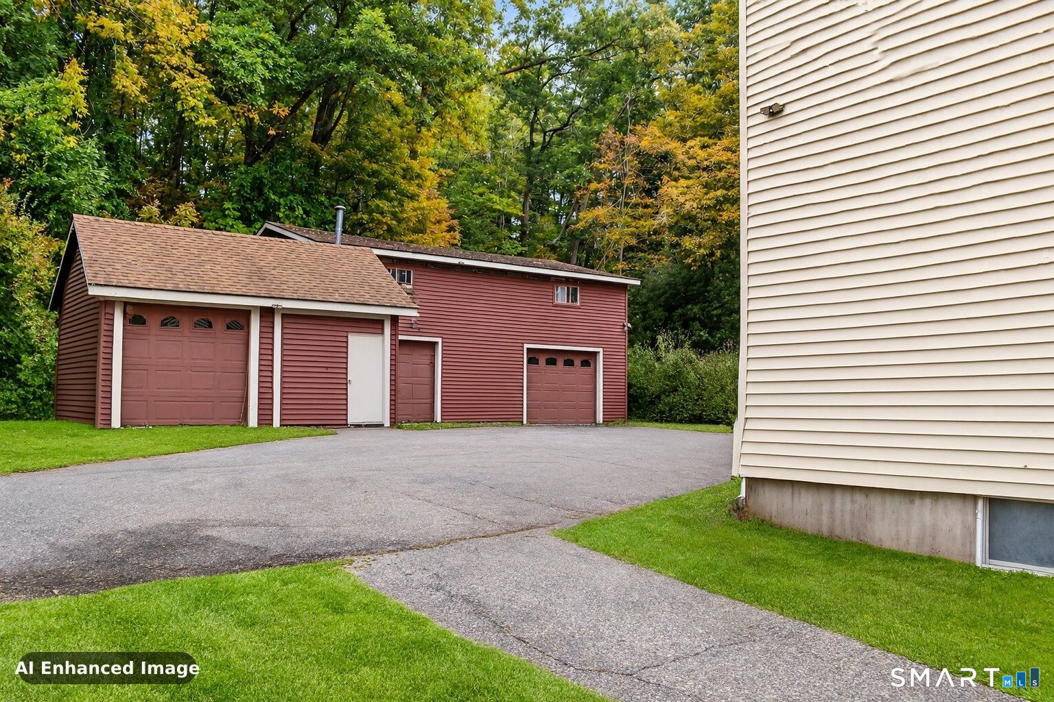 Versailles, Sprague, CT 06330