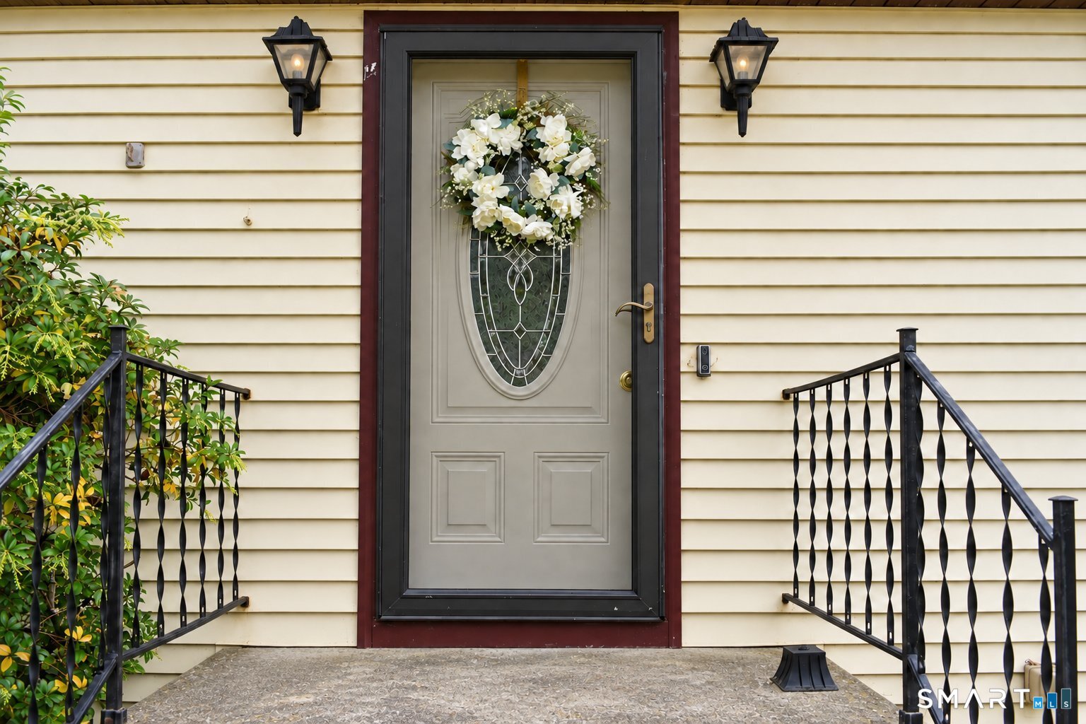 Versailles, Sprague, CT 06330