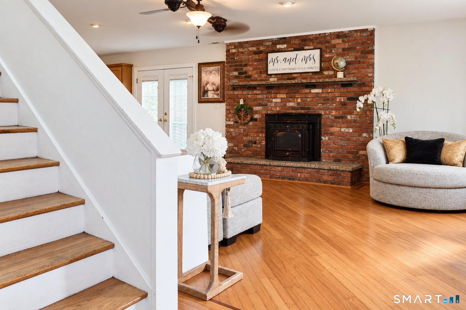 Versailles, Sprague, CT 06330