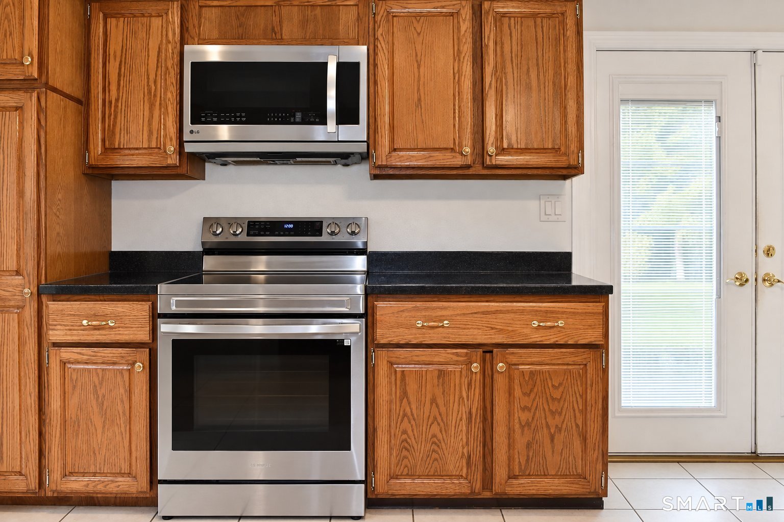 Versailles, Sprague, CT 06330