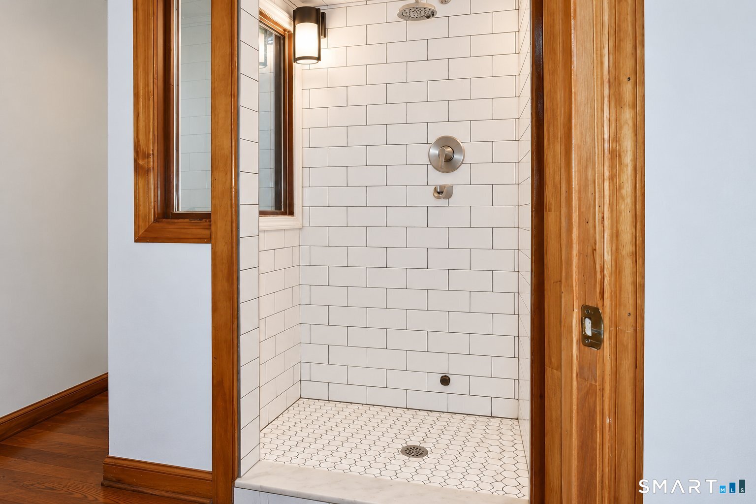 Versailles, Sprague, CT 06330
