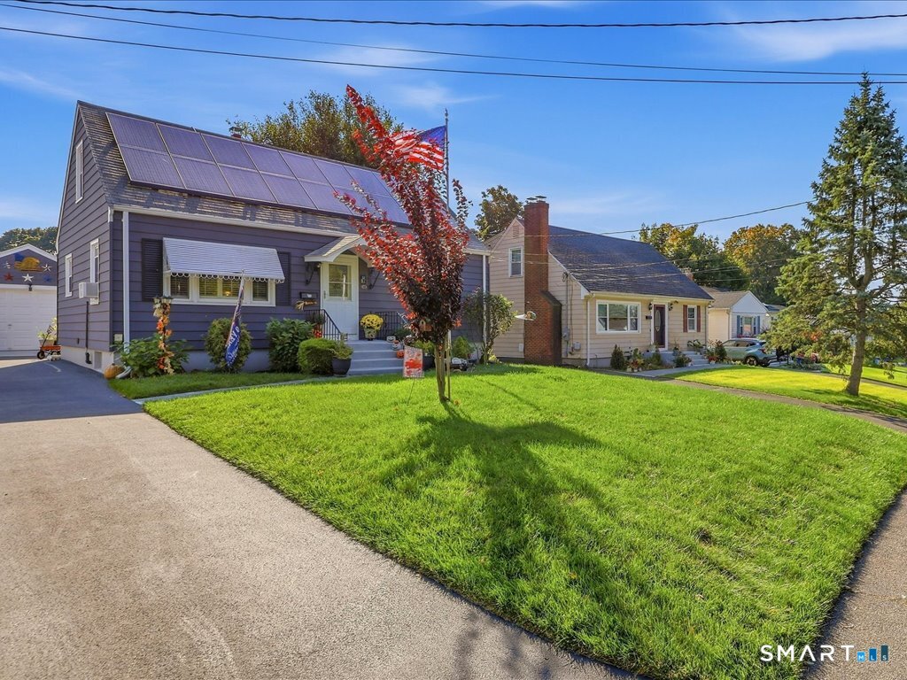 Photo 2 of Single family home for sale at 87 Beechwood Ave, Hamden, CT 06514 | MLS# 24212401 | Listing updated on 2026-10-06