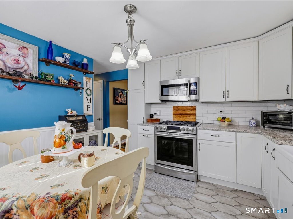 87 Beechwood Avenue photo 12