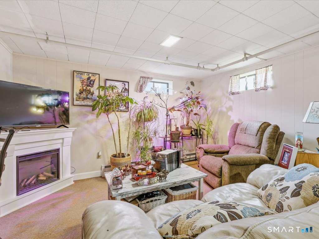 87 Beechwood Avenue photo 37
