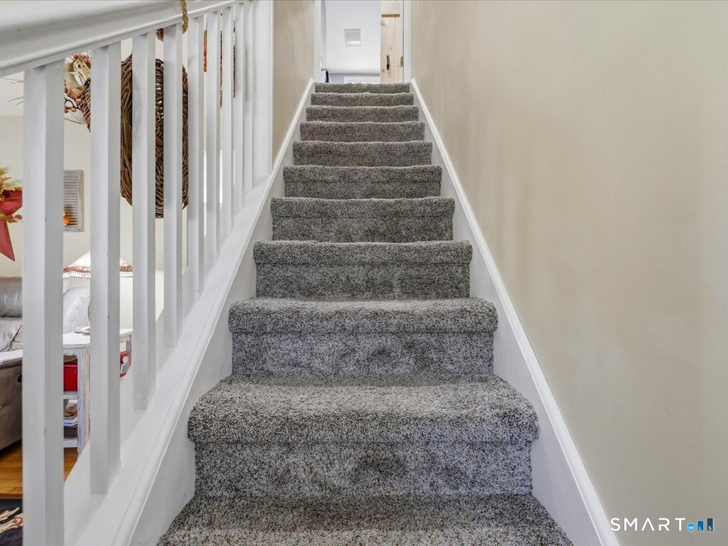 87 Beechwood Avenue photo 30