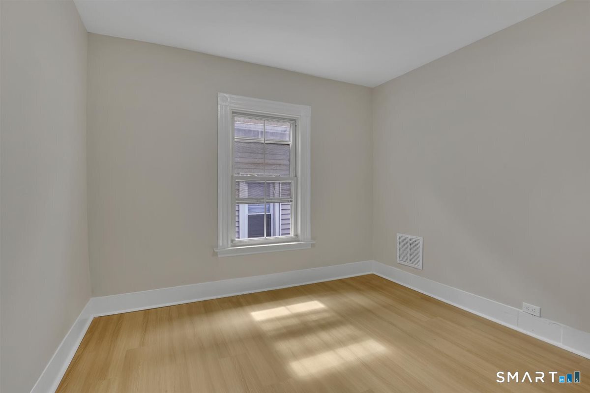 97 Goodyear Street photo 13