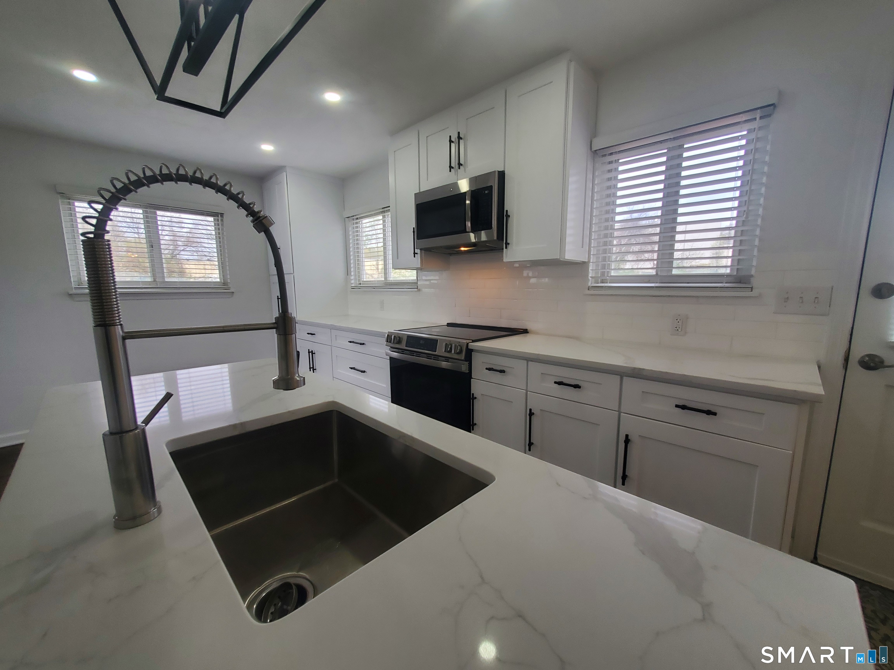 10 Silver Street, Norwalk, Connecticut photo 3