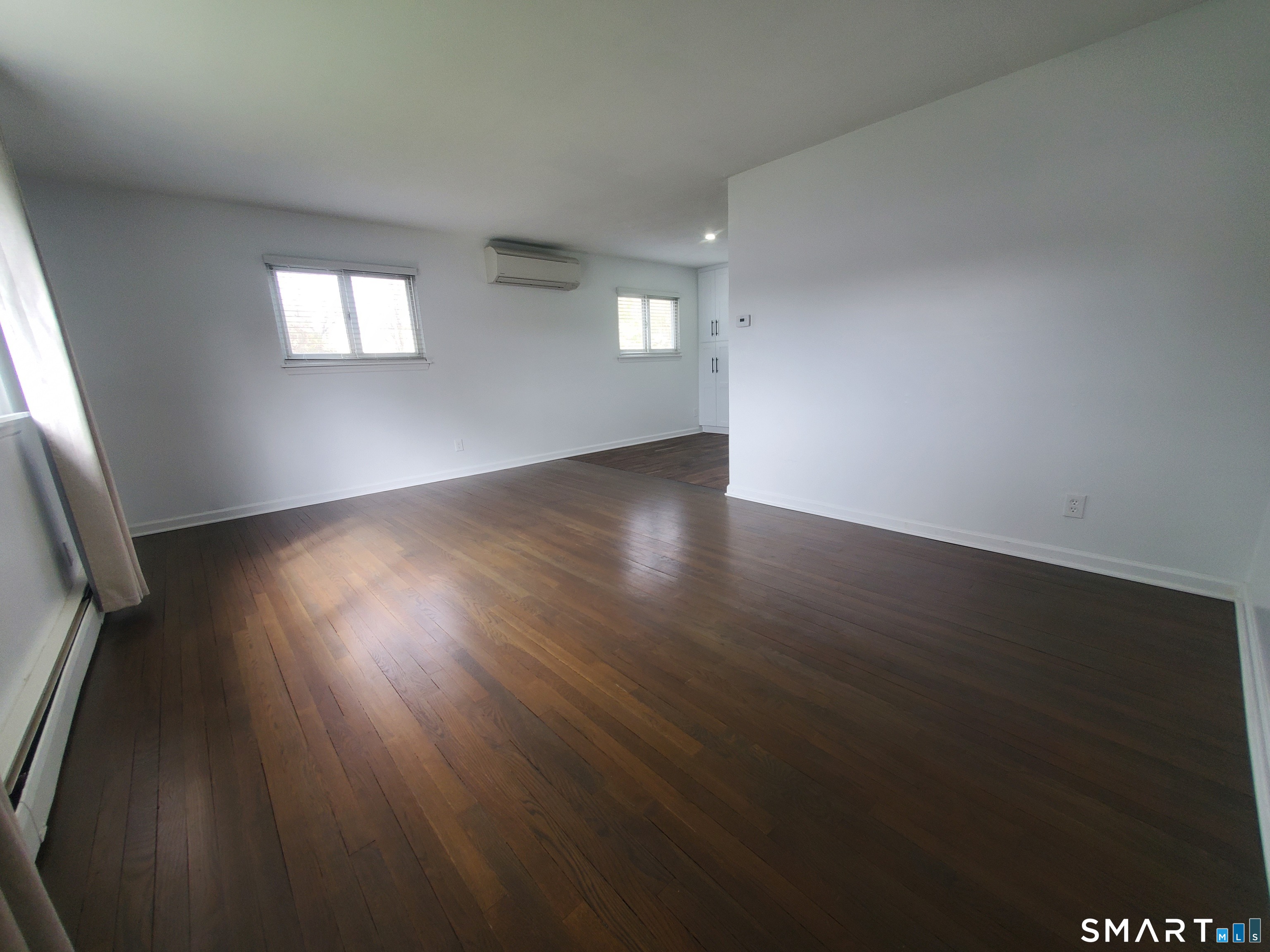 Foto 6 de Apartamento en renta en 10 Silver Street #1, Norwalk, CT — $3,300/mes