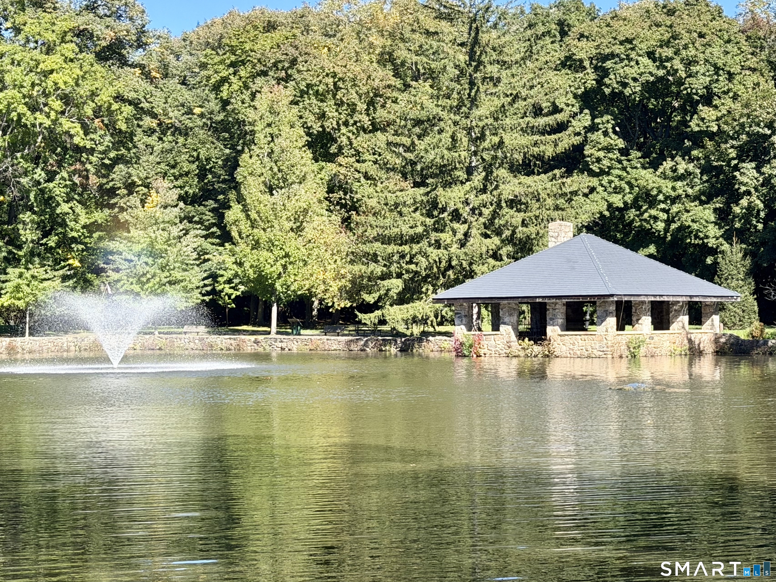 27 Lakeside photo 11