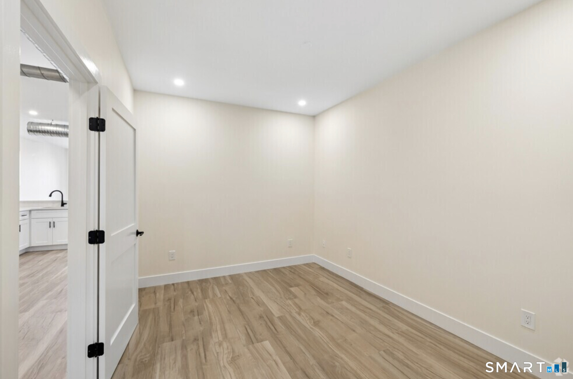 650 Main Street Unit #B photo 6