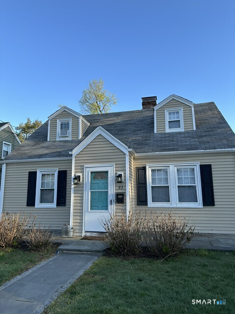 33 Raymond Terrace, Norwalk, Connecticut photo 1