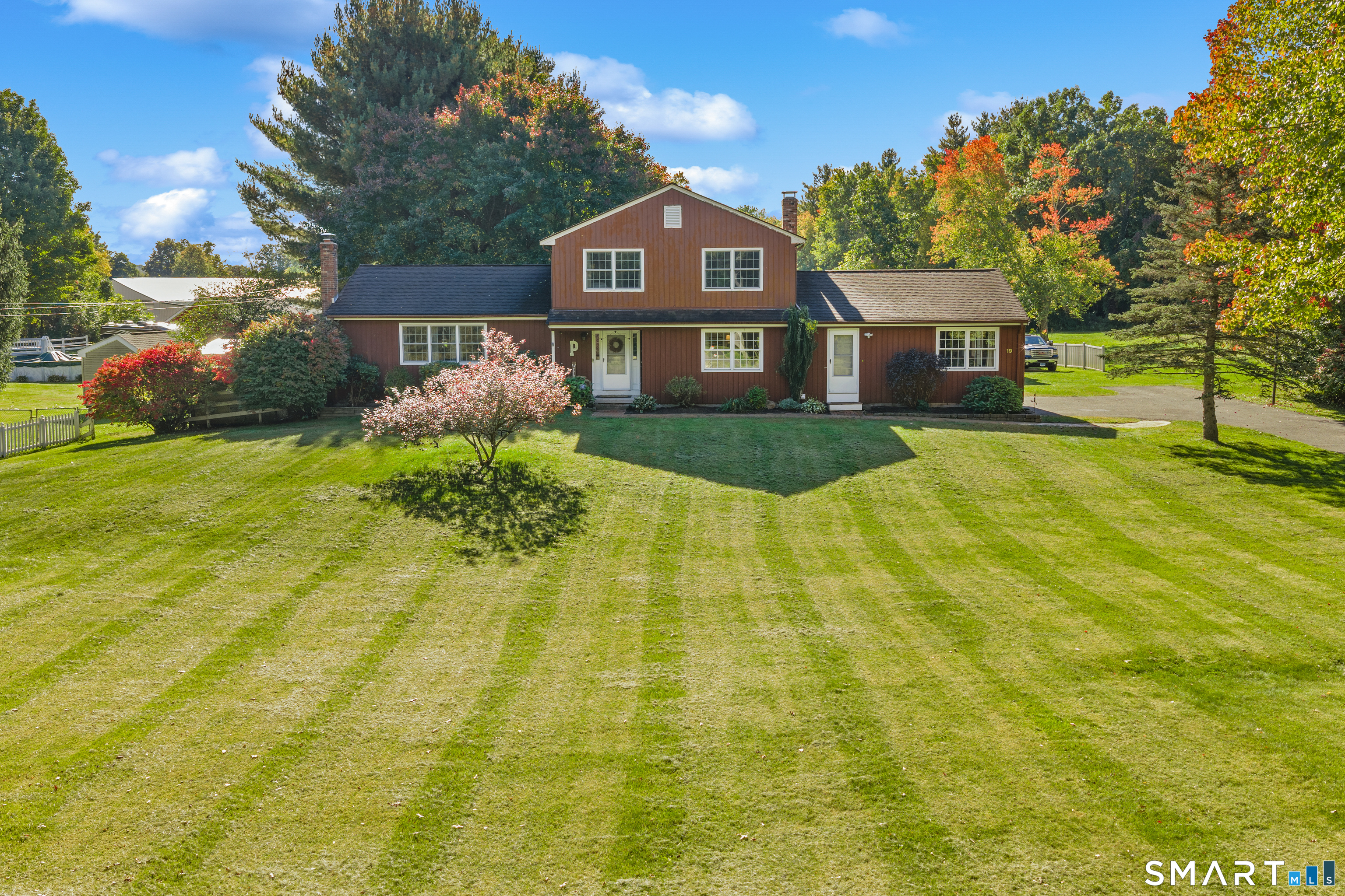 Photo 2 of Single family home for sale at 19 Sakrison Rd, Granby, CT 06035 | MLS# 24210968 | Listing updated on 2026-10-07