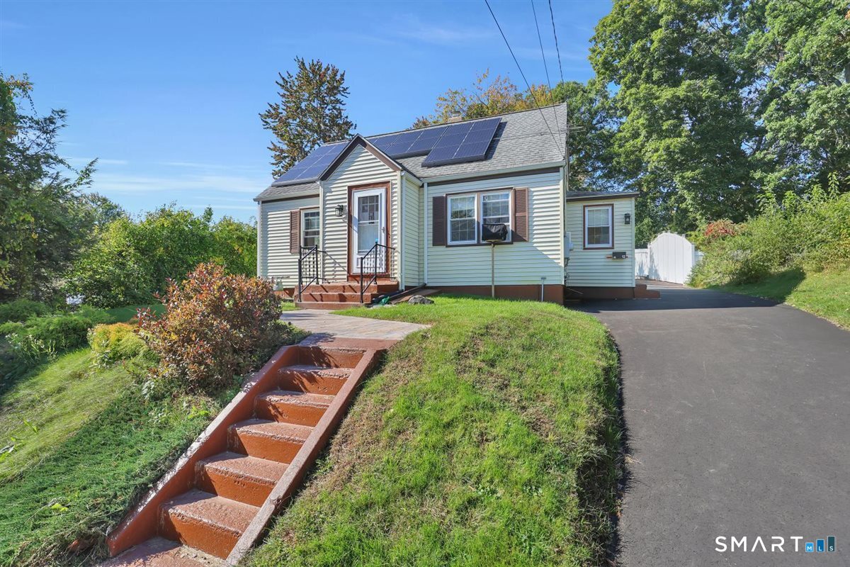 Photo 1 of Single family home for sale at 12 Westover Rd, New Britain, CT 06053 | MLS# 24212154 | Listing updated on 2026-10-09