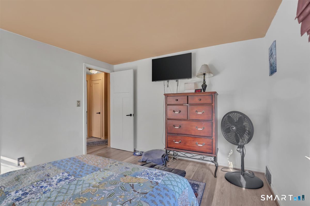 12 Westover Road photo 15