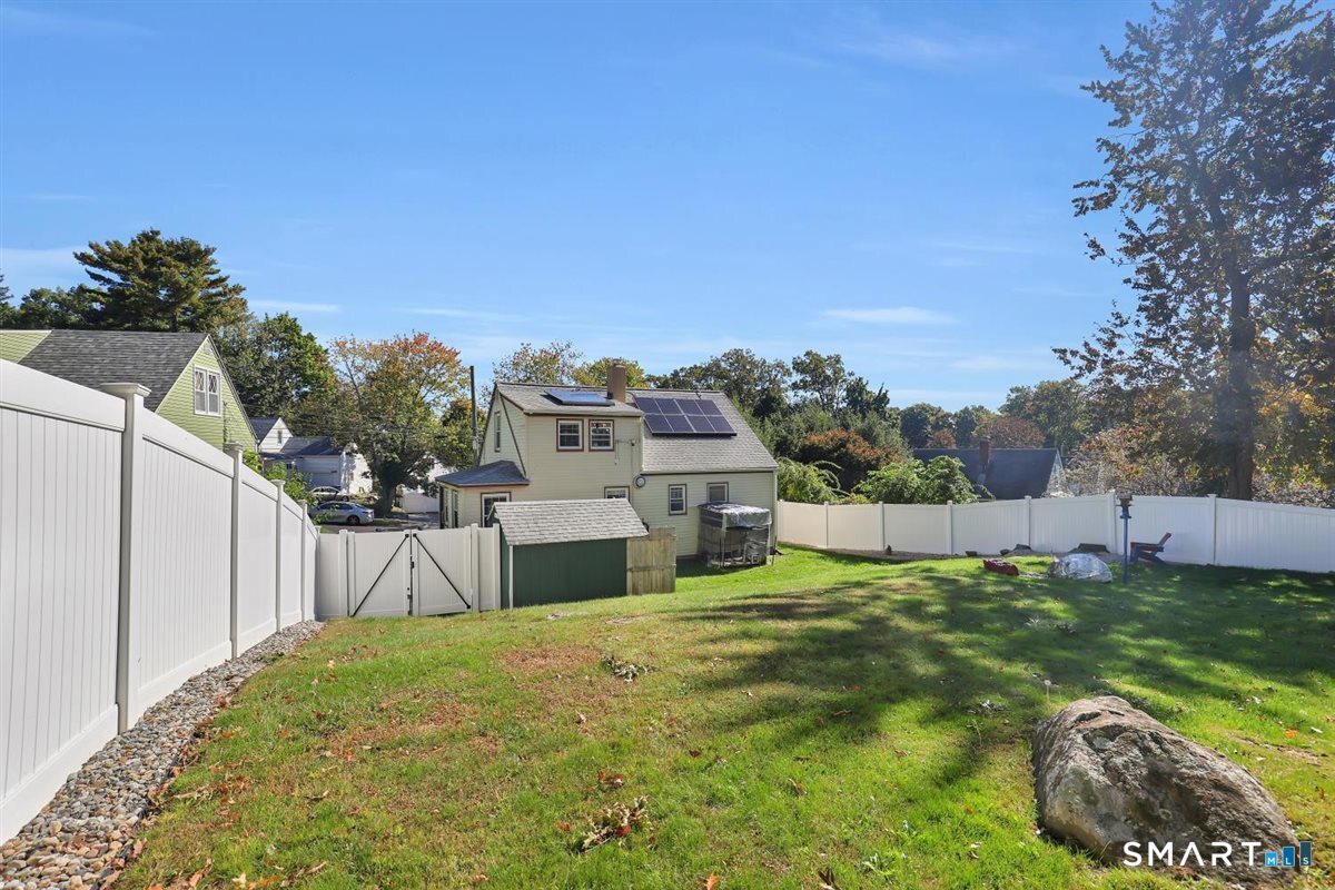 12 Westover Road photo 31