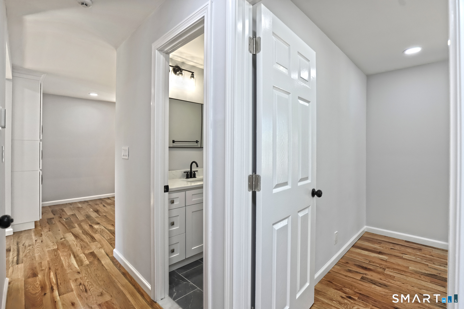 375 Franklin photo 16