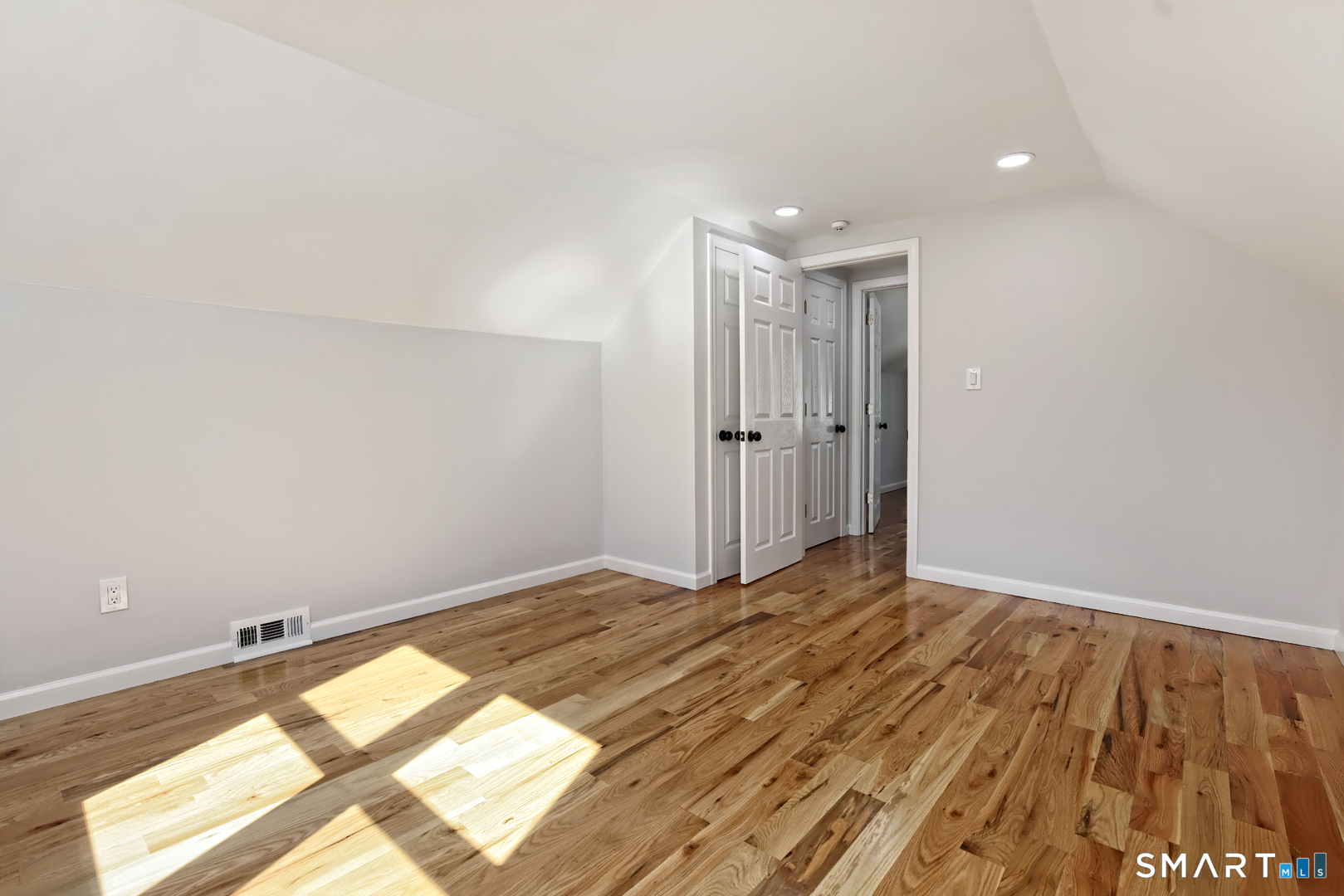 375 Franklin photo 23