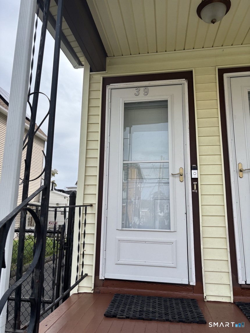 39-41 South Street, South End, Hartford, CT 06114
