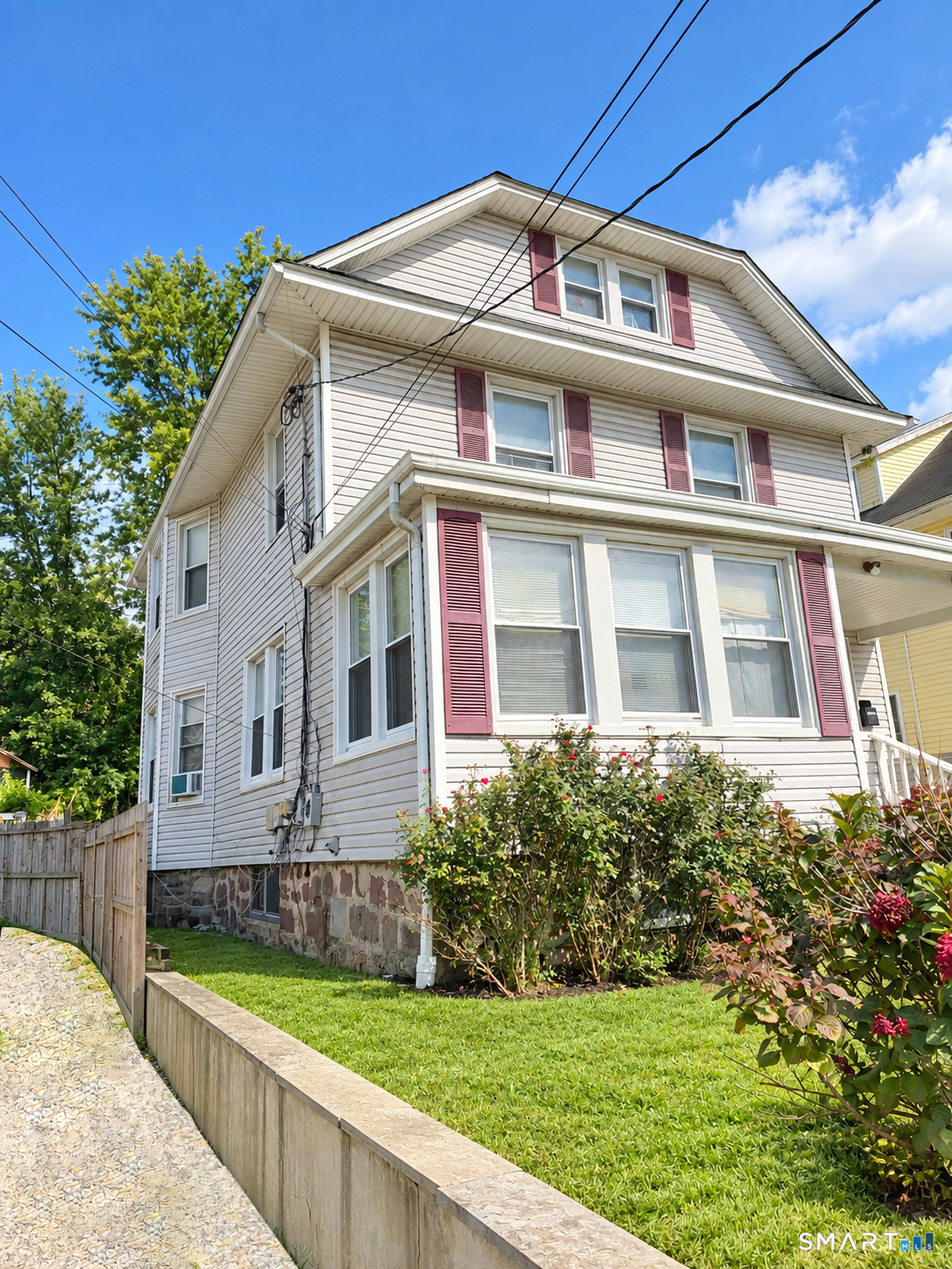 Photo 1 of Multi family home for sale at 2 Lincoln Ave, Norwalk, CT 06854 | MLS# 24212339 | Listing updated on 2026-10-07