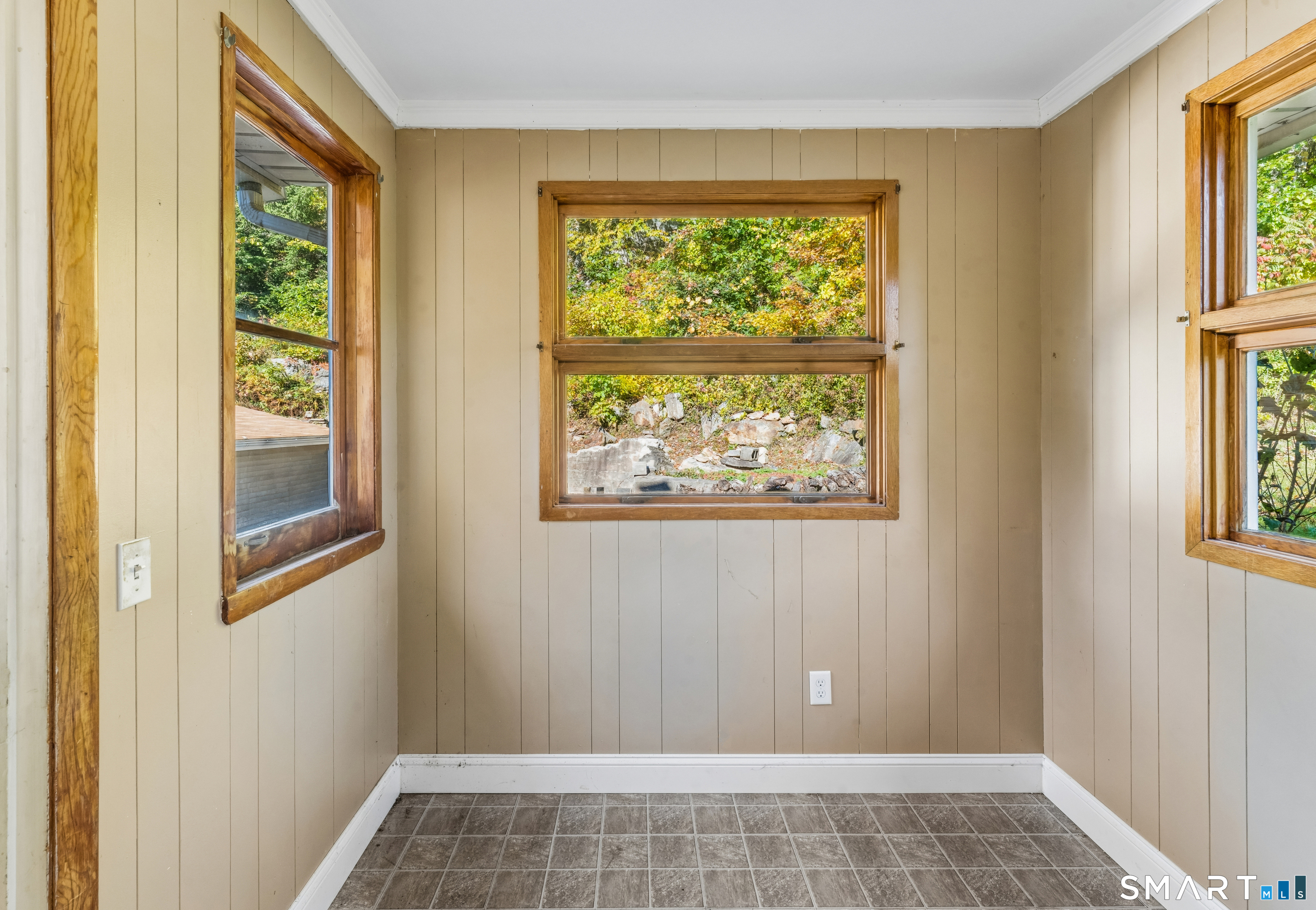 642 Greystone Road photo 23