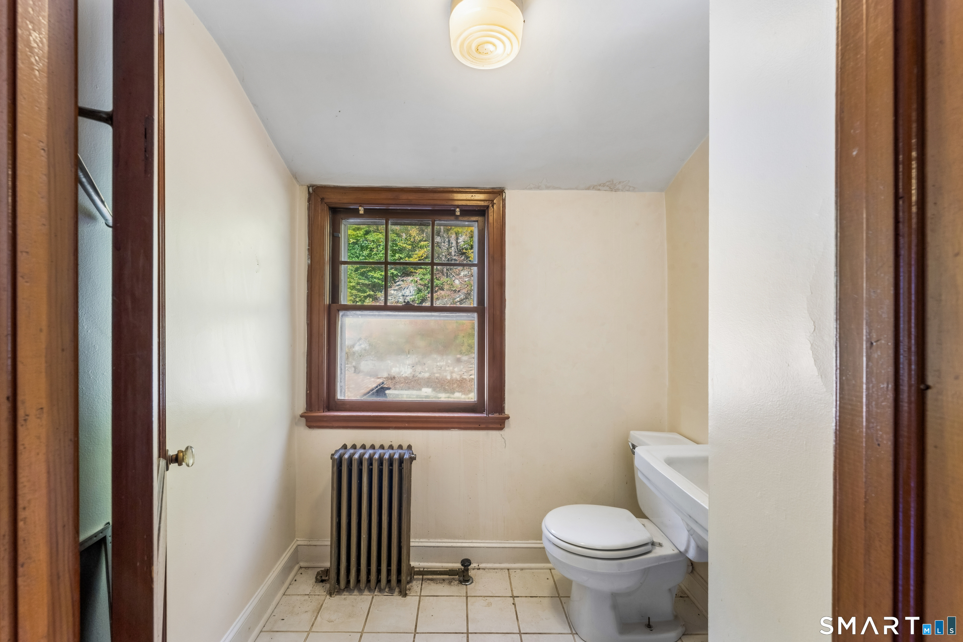 642 Greystone Road photo 27