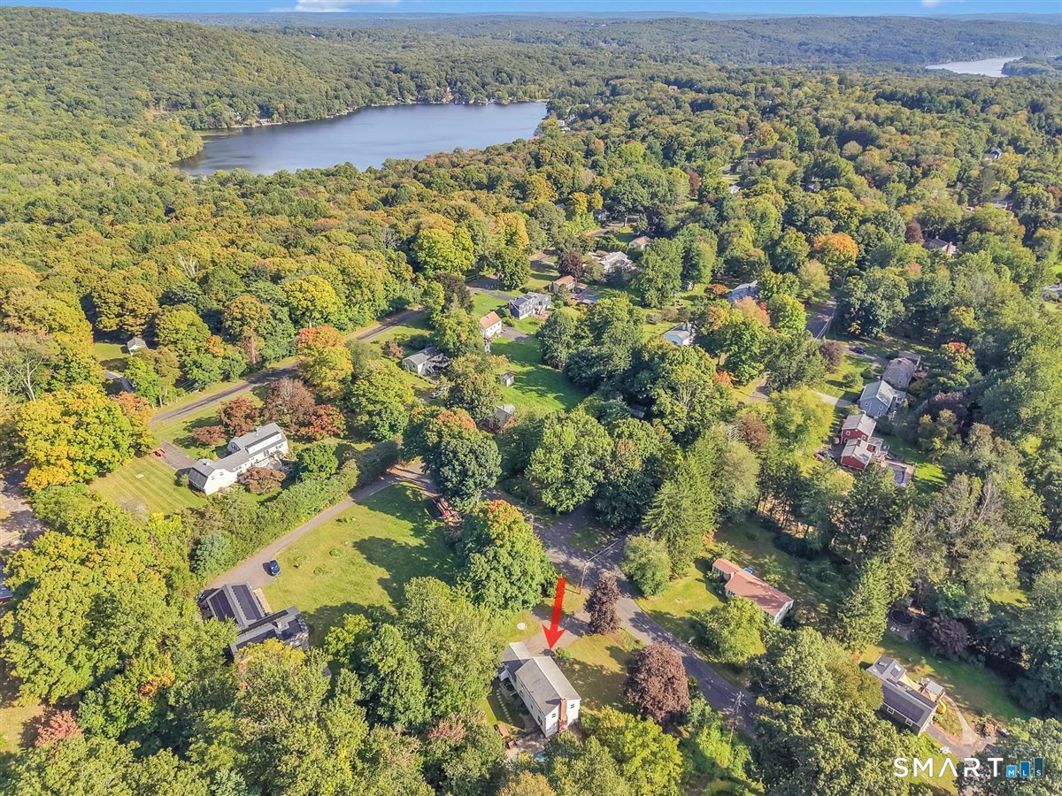132 Pepperidge Road photo 38