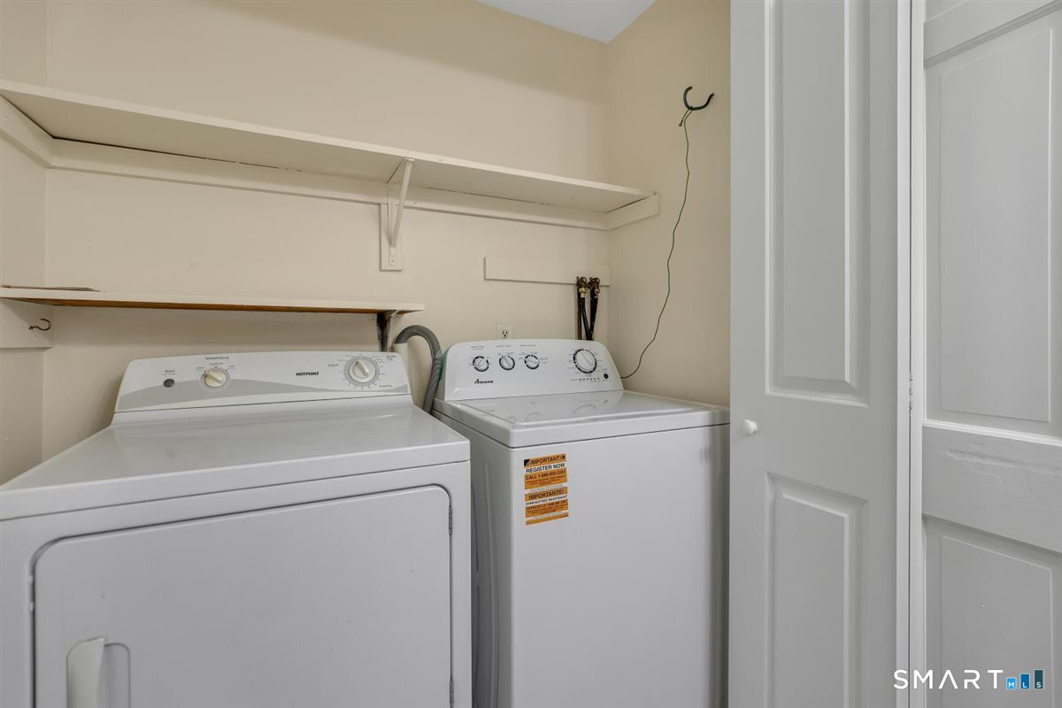 132 Pepperidge Road photo 27
