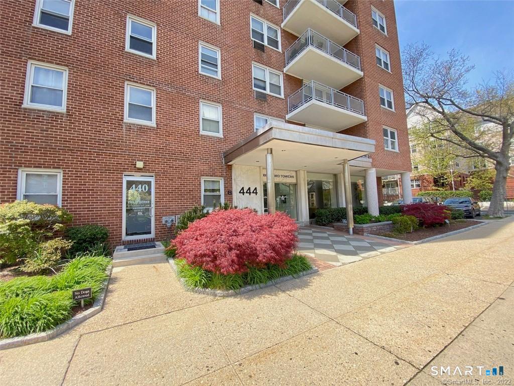 444 Bedford Street, Stamford, Connecticut photo 2