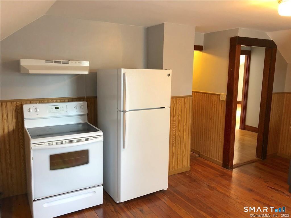 354 Elm Street Unit #B photo 6