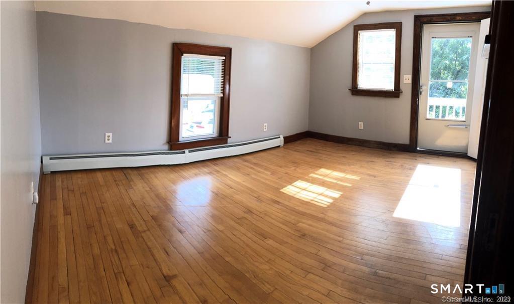 354 Elm Street Unit #B photo 9