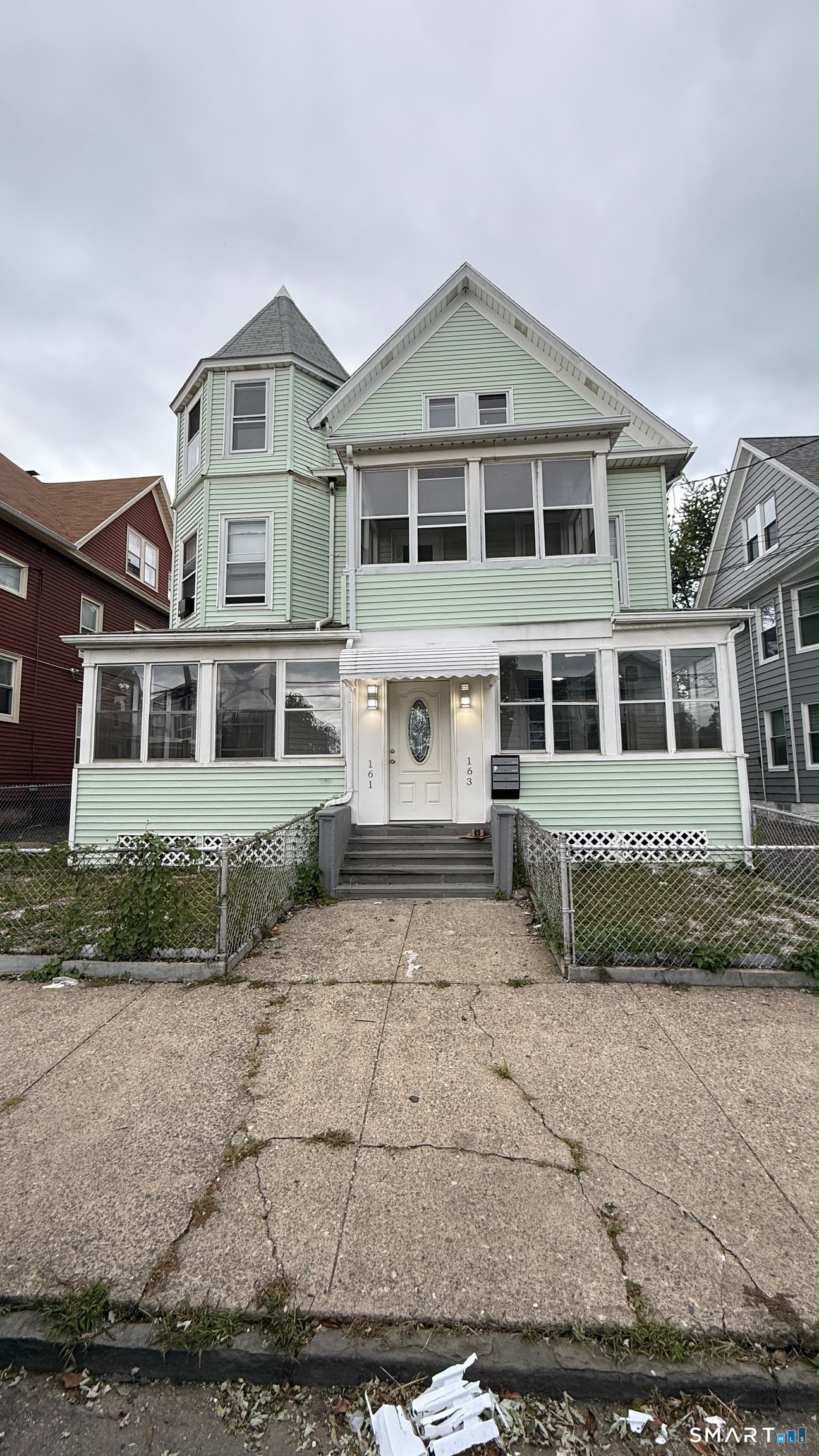 Foto 8 de Apartamento en renta en 163 Deacon Street #3Rd, Bridgeport, CT — $2,000/mes