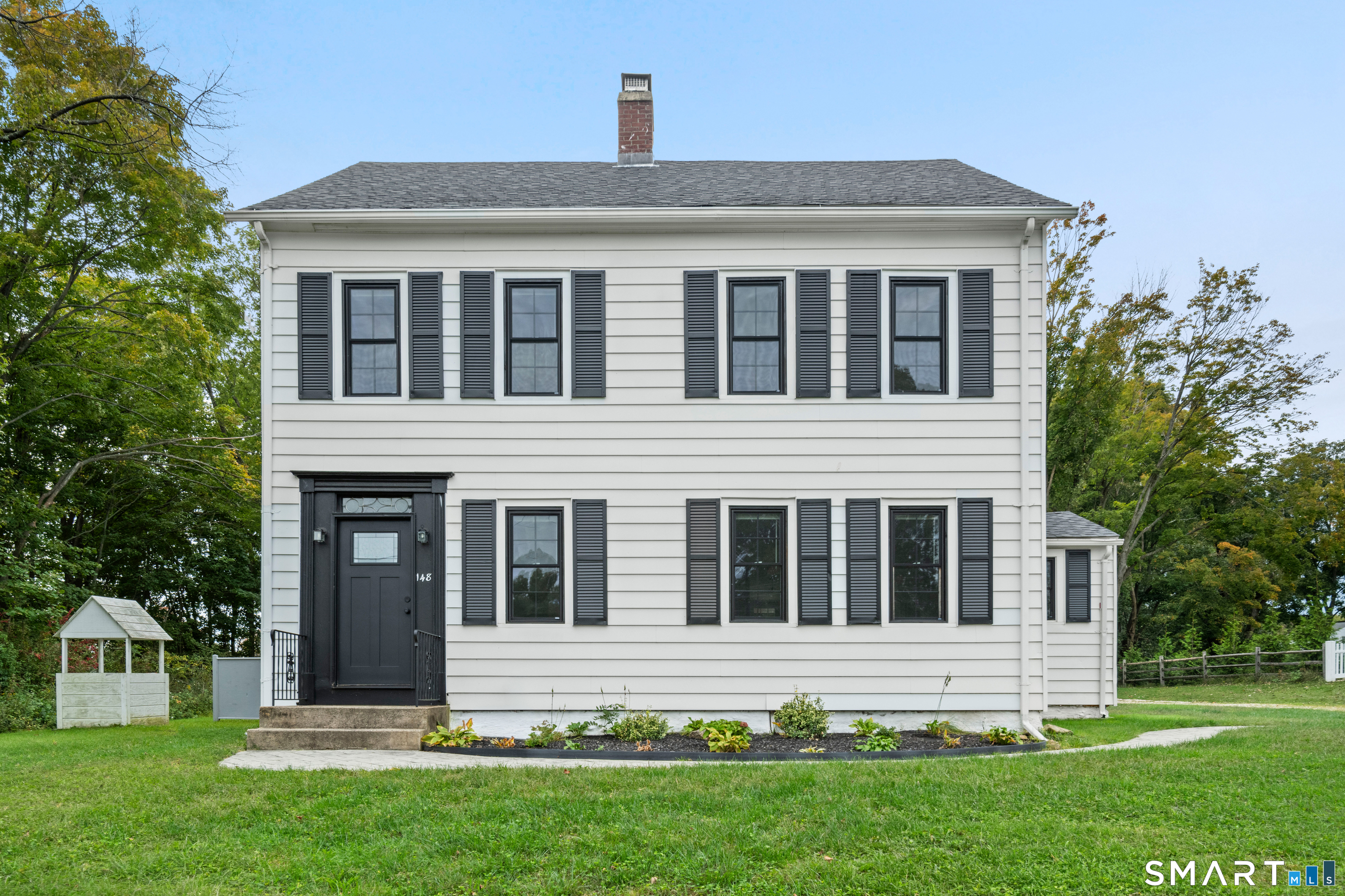 Photo 2 of Single family home for sale at 148 Ripton Rd, Shelton, CT 06484 | MLS# 24211405 | Listing updated on 2026-10-07