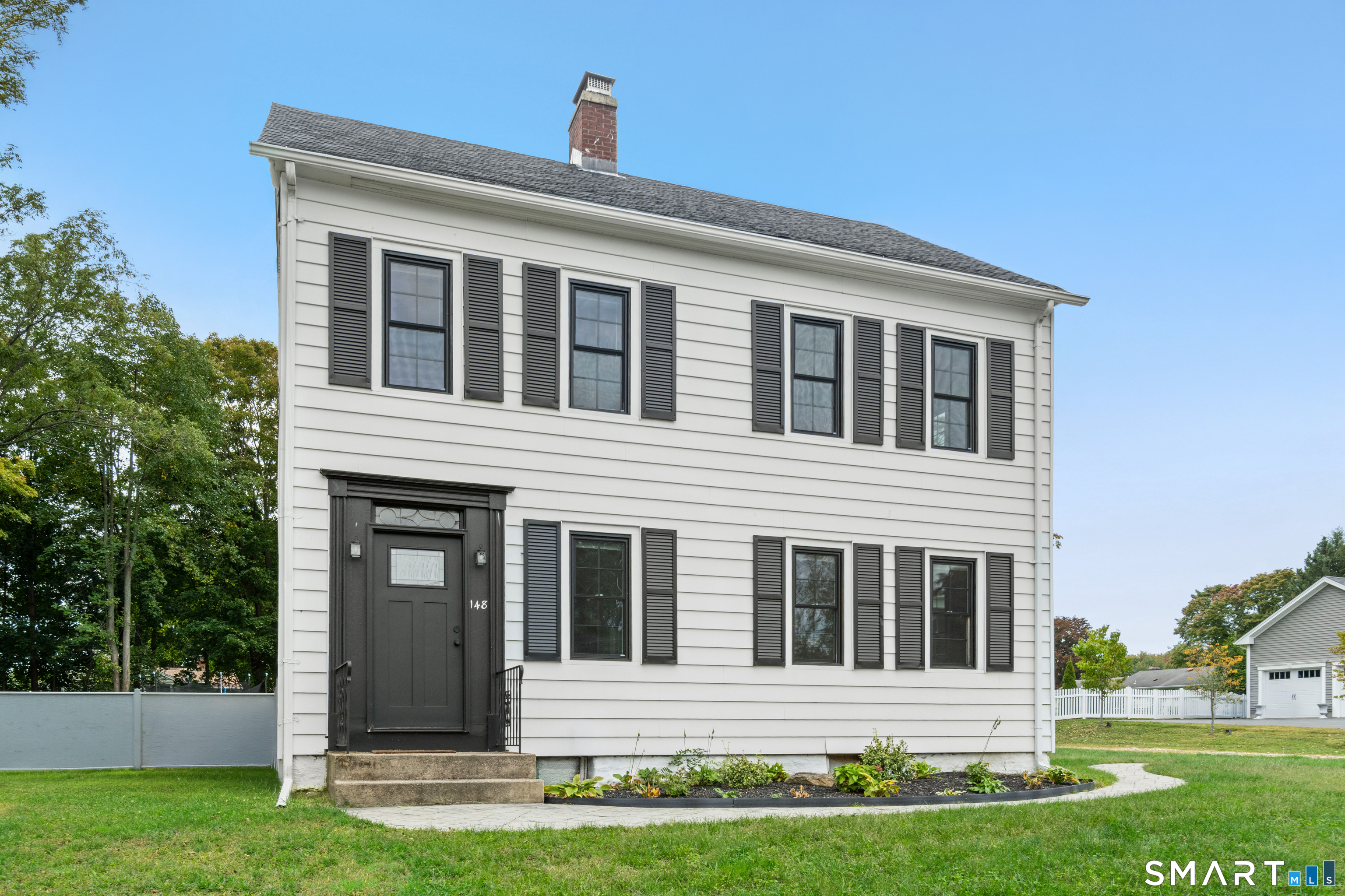 Photo 3 of Single family home for sale at 148 Ripton Rd, Shelton, CT 06484 | MLS# 24211405 | Listing updated on 2026-10-07