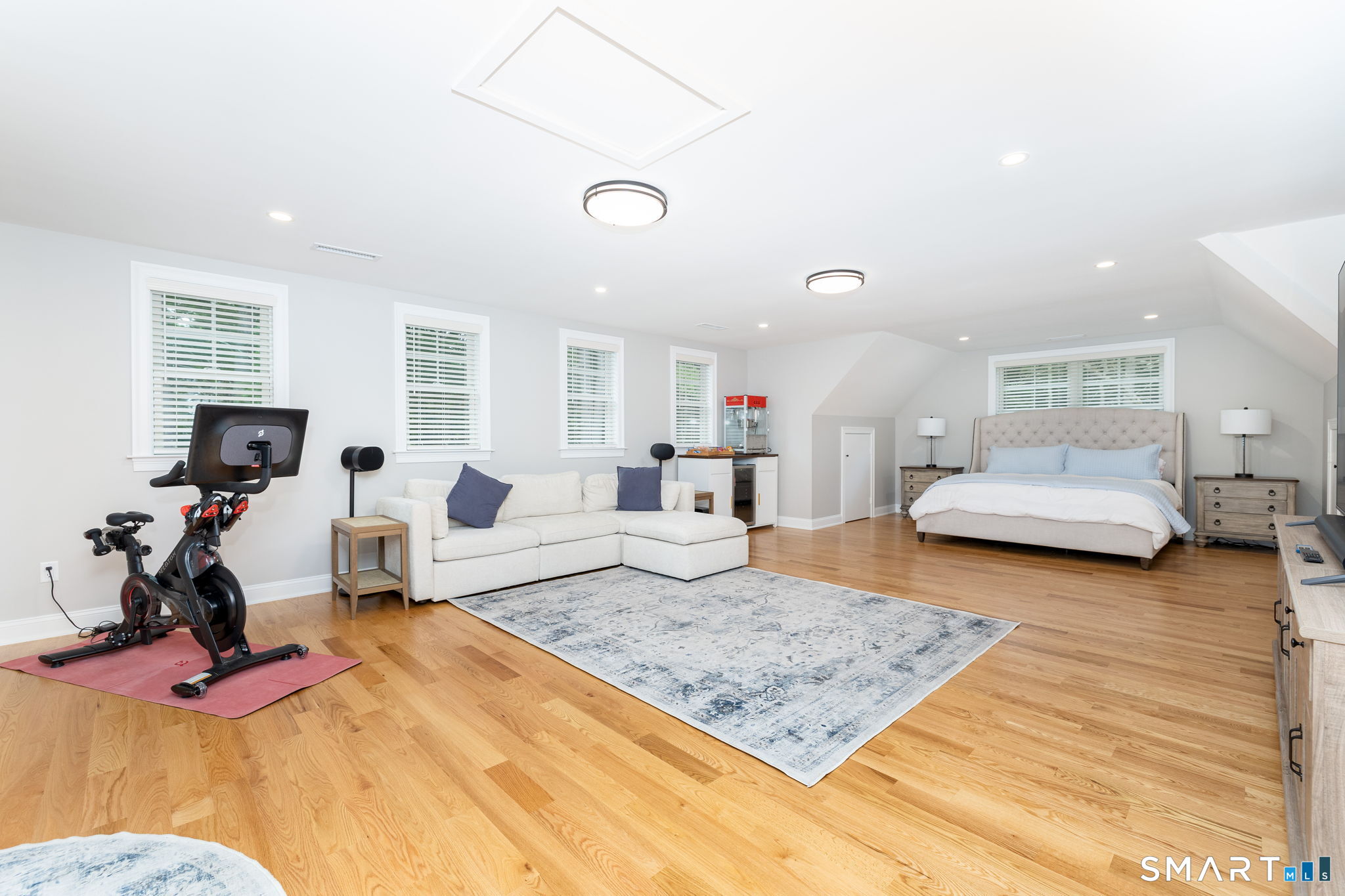 98 Ladd Road, Tolland, CT 06084