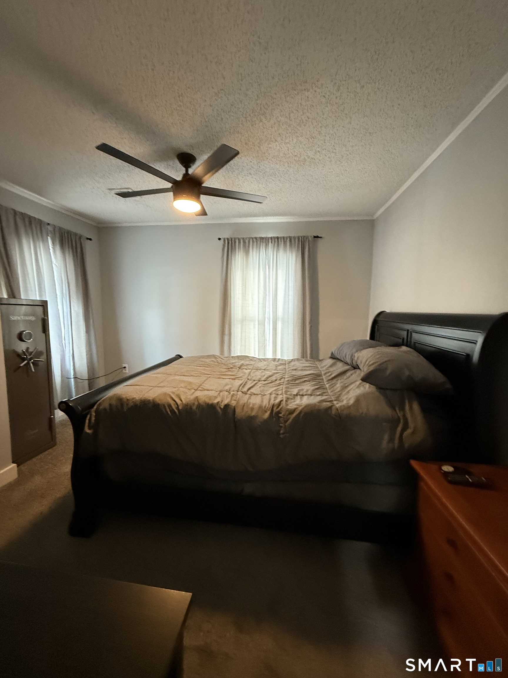 13 Howard Avenue photo 12